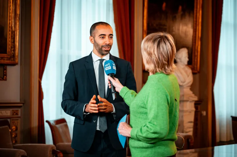 The 'Exclusive Interview' Con: How Celebrity Cover Stories Are Written Before Anyone Sits Down